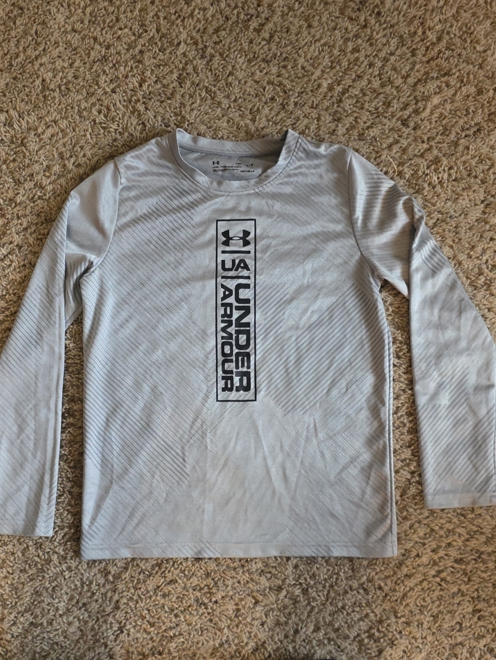Under Armour Boy's Long Sleeve Performance Tee - Light Gray with Black Logo